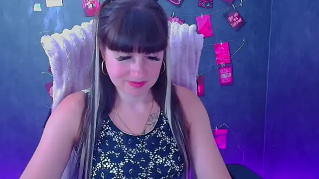Snapshot of Violla_My chatting on 25, 6, 2026 Violla My online show from 25, 6, 2026