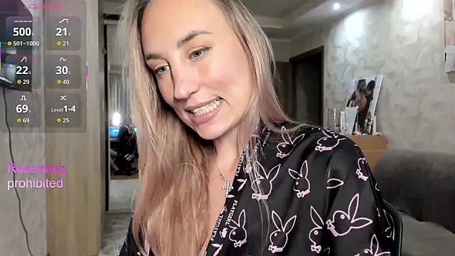 lady Nati online show from 18, 11, 2025