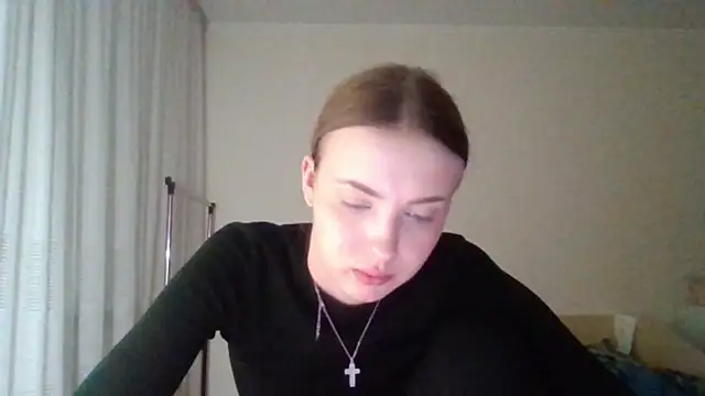 Snapshot of Sweety_Nika chatting on 12, 12, 2024 Sweety Nika online show from 12, 12, 2024