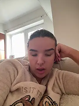 maisiesmithx online show from 6, 1, 2025