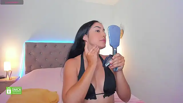 Scarlett 00  online show from 27, 2, 2025