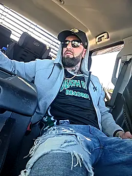 Beardedtattood online show from 16, 10, 2025