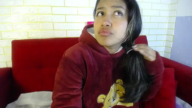 ricura mily online show from 3, 12, 2025