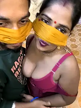 Snapshot of Indian_Lust_Couple chatting on 1, 12, 2024 Indian Lust Couple online show from 1, 12, 2024