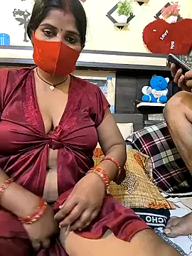 Snapshot of Indian_Lust_Couple chatting on 1, 2, 2025 Indian Lust Couple online show from 1, 2, 2025
