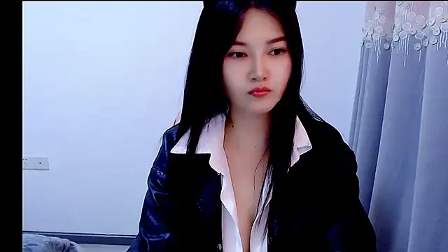 Snapshot of Little-sweet chatting on 1, 11, 2025 Little-sweet online show from 1, 11, 2025