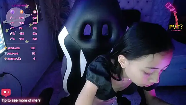 Snapshot of NathaliaSweet_11 chatting on 22, 1, 2025 NathaliaSweet 11 online show from 22, 1, 2025