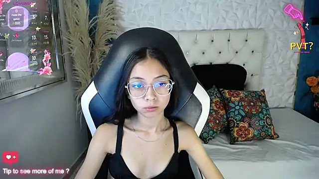 Snapshot of NathaliaSweet_11 chatting on 30, 1, 2025 NathaliaSweet 11 online show from 30, 1, 2025