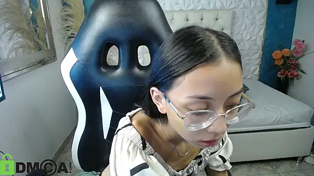 Snapshot of NathaliaSweet_11 chatting on 15, 3, 2025 NathaliaSweet 11 online show from 15, 3, 2025