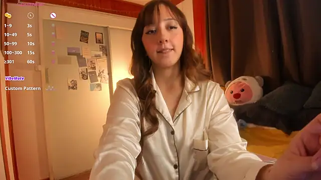 Snapshot of HeyTati chatting on 9, 6, 2026 HeyTati online show from 9, 6, 2026