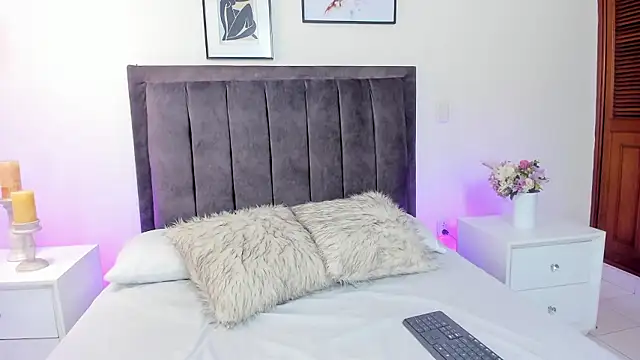 Sophia Clark8 online show from 13, 1, 2026