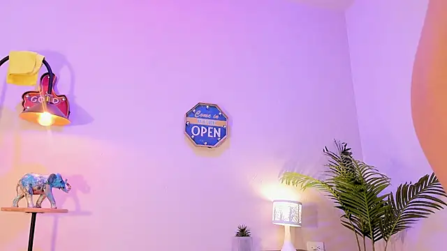 lupeebony online show from 26, 1, 2025