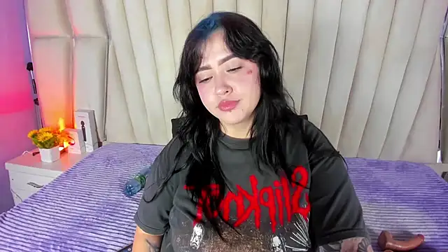 Snapshot of Victoria_Rossy chatting on 14, 6, 2026 Victoria Rossy online show from 14, 6, 2026