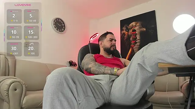 Snapshot of Ethan_Castellano chatting on 15, 12, 2025 Ethan Castellano online show from 15, 12, 2025