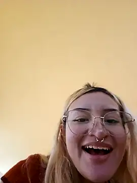 sadnessgyall online show from 16, 2, 2025