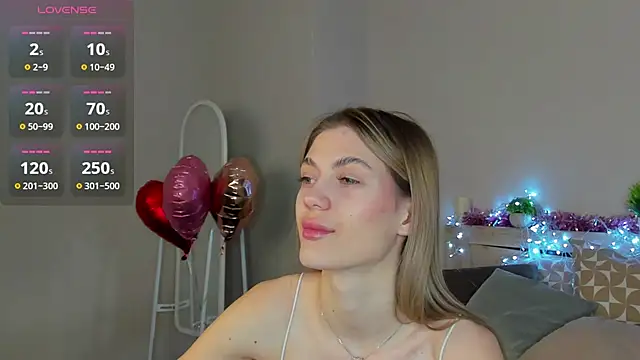 Snapshot of Cherry_Price chatting on 18, 2, 2026 Cherry Price online show from 18, 2, 2026