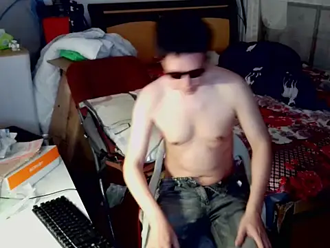 hotkaier online show from 2, 4, 2026