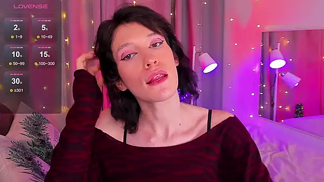 Snapshot of Kolette_Gray chatting on 6, 12, 2024 Kolette Gray online show from 6, 12, 2024