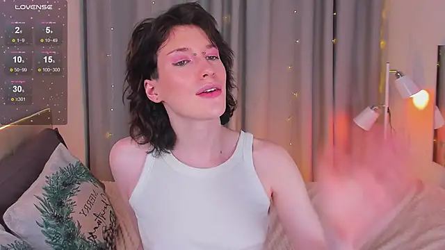 Snapshot of Kolette_Gray chatting on 15, 1, 2025 Kolette Gray online show from 15, 1, 2025