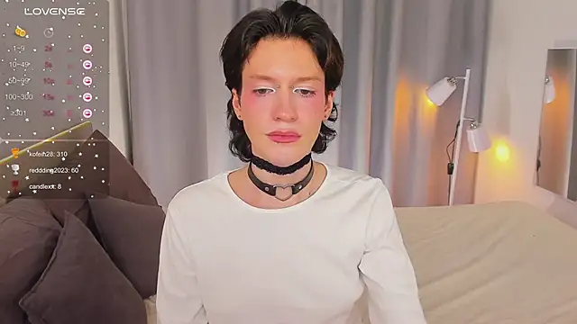 Snapshot of Kolette_Gray chatting on 9, 3, 2025 Kolette Gray online show from 9, 3, 2025