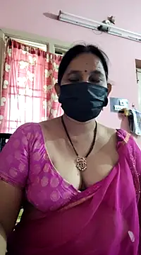 Snapshot of lalitha225 chatting on 2, 12, 2024 lalitha225 online show from 2, 12, 2024