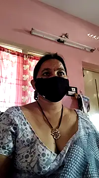 Snapshot of lalitha225 chatting on 4, 12, 2024 lalitha225 online show from 4, 12, 2024