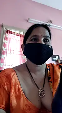 Snapshot of lalitha225 chatting on 5, 12, 2024 lalitha225 online show from 5, 12, 2024