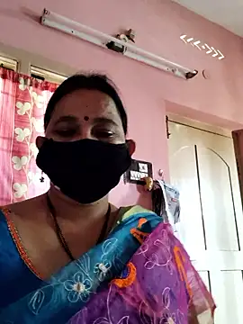 Snapshot of lalitha225 chatting on 6, 12, 2024 lalitha225 online show from 6, 12, 2024