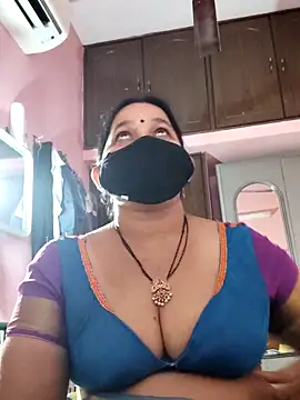 Snapshot of lalitha225 chatting on 6, 12, 2024 lalitha225 online show from 6, 12, 2024