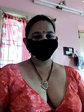 Snapshot of lalitha225 chatting on 11, 12, 2024 lalitha225 online show from 11, 12, 2024