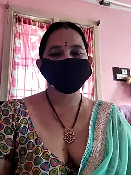 Snapshot of lalitha225 chatting on 13, 12, 2024 lalitha225 online show from 13, 12, 2024