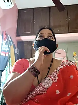 Snapshot of lalitha225 chatting on 23, 12, 2024 lalitha225 online show from 23, 12, 2024