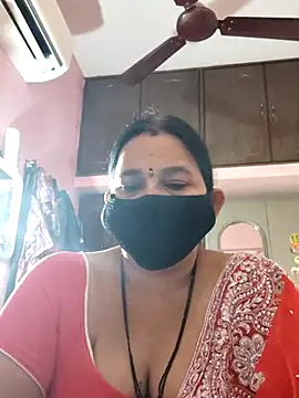 Snapshot of lalitha225 chatting on 28, 12, 2024 lalitha225 online show from 28, 12, 2024