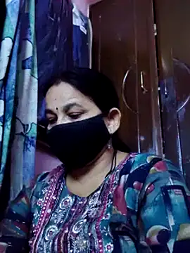 Snapshot of lalitha225 chatting on 4, 1, 2025 lalitha225 online show from 4, 1, 2025