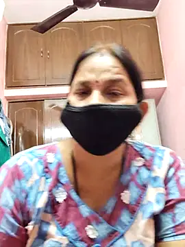 Snapshot of lalitha225 chatting on 28, 1, 2025 lalitha225 online show from 28, 1, 2025