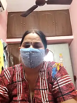 Snapshot of lalitha225 chatting on 30, 1, 2025 lalitha225 online show from 30, 1, 2025