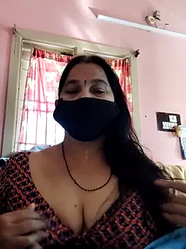 Snapshot of lalitha225 chatting on 24, 2, 2025 lalitha225 online show from 24, 2, 2025