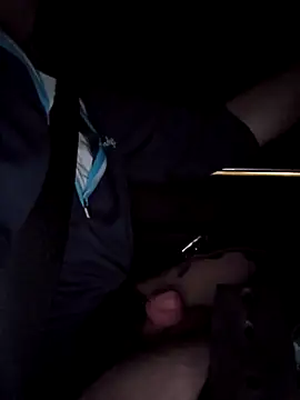 Spunwhiteboy1992 online show from 9, 4, 2026