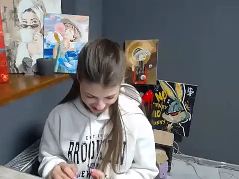 felicity gold online show from 30, 3, 2026