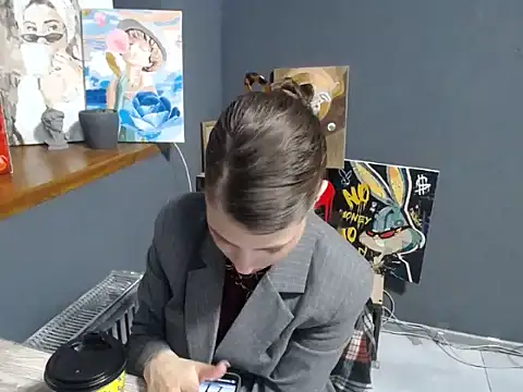 felicity gold online show from 16, 4, 2026