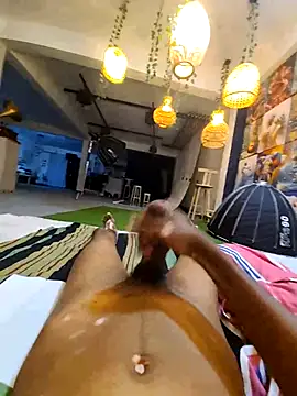 Snapshot of Pathirajasenerath chatting on 16, 9, 2025 Pathirajasenerath online show from 16, 9, 2025