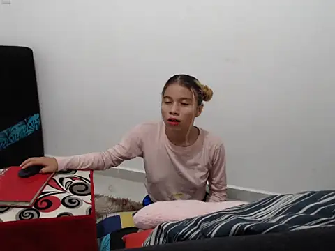 Naomi991 online show from 31, 1, 2025