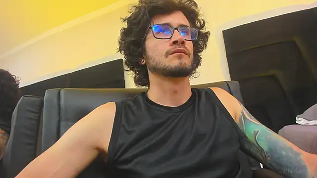 Loggan donnelly online show from 14, 1, 2025