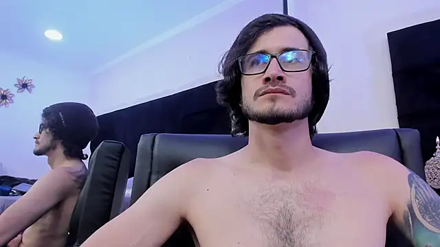 Loggan donnelly online show from 23, 1, 2025