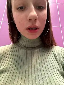 Snapshot of Lia__Love chatting on 2, 12, 2024 Lia Love online show from 2, 12, 2024