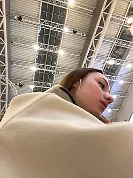 Snapshot of Lia__Love chatting on 10, 12, 2024 Lia Love online show from 10, 12, 2024