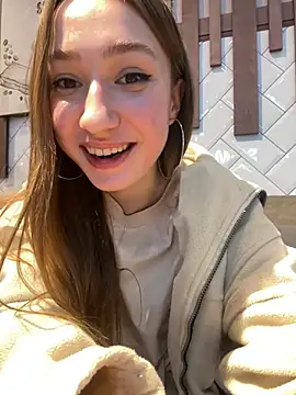 Snapshot of Lia__Love chatting on 10, 12, 2024 Lia Love online show from 10, 12, 2024