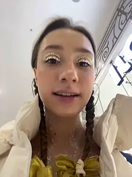 Snapshot of Lia__Love chatting on 31, 12, 2024 Lia Love online show from 31, 12, 2024