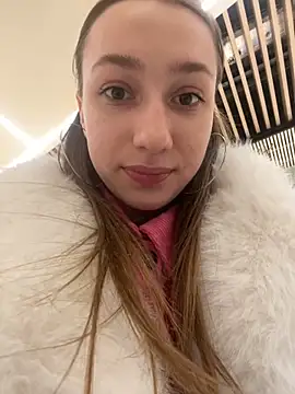 Snapshot of Lia__Love chatting on 9, 1, 2025 Lia Love online show from 9, 1, 2025