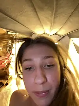 Snapshot of Lia__Love chatting on 10, 1, 2025 Lia Love online show from 10, 1, 2025